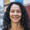 Professor Suleika Bort
