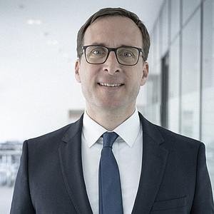 Prof. Dr. Jan H. Schumann