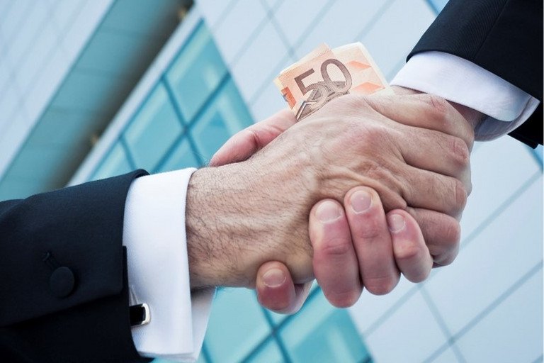 DFG Project Between Responsibility and Reciprocity - Contributions of Experimental Corruption Research