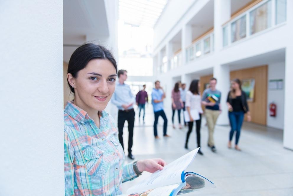 Foto: Studierende an der Universit&auml;t Passau; Foto: Universit&auml;t Passau