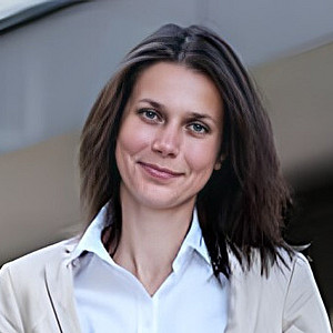Professor Alena Otto