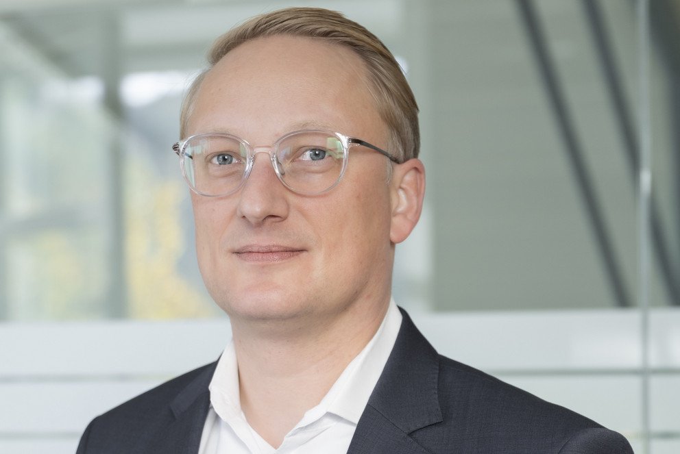 Professor Dirk Totzek. Copyright: University of Passau