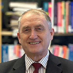 Prof. Dr. Franz Lehner