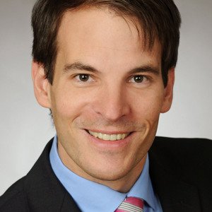  Dr. Manuel Schubert