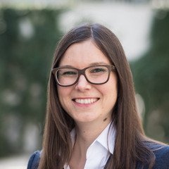  Dr. Svenia Behm