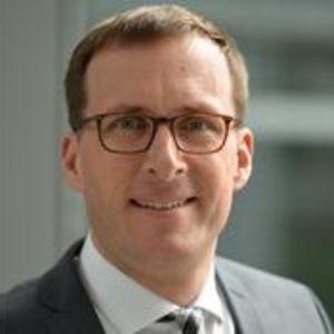 Prof. Dr. Jan H. Schumann