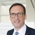 Prof. Dr. Jan H. Schumann (Dekan)